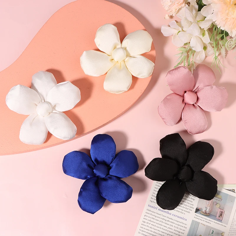 Fashion Fabric Brooch Japanese flower design Brooch Pins For Woman Party Clothing Accessories Badges Gifts neckline decoration