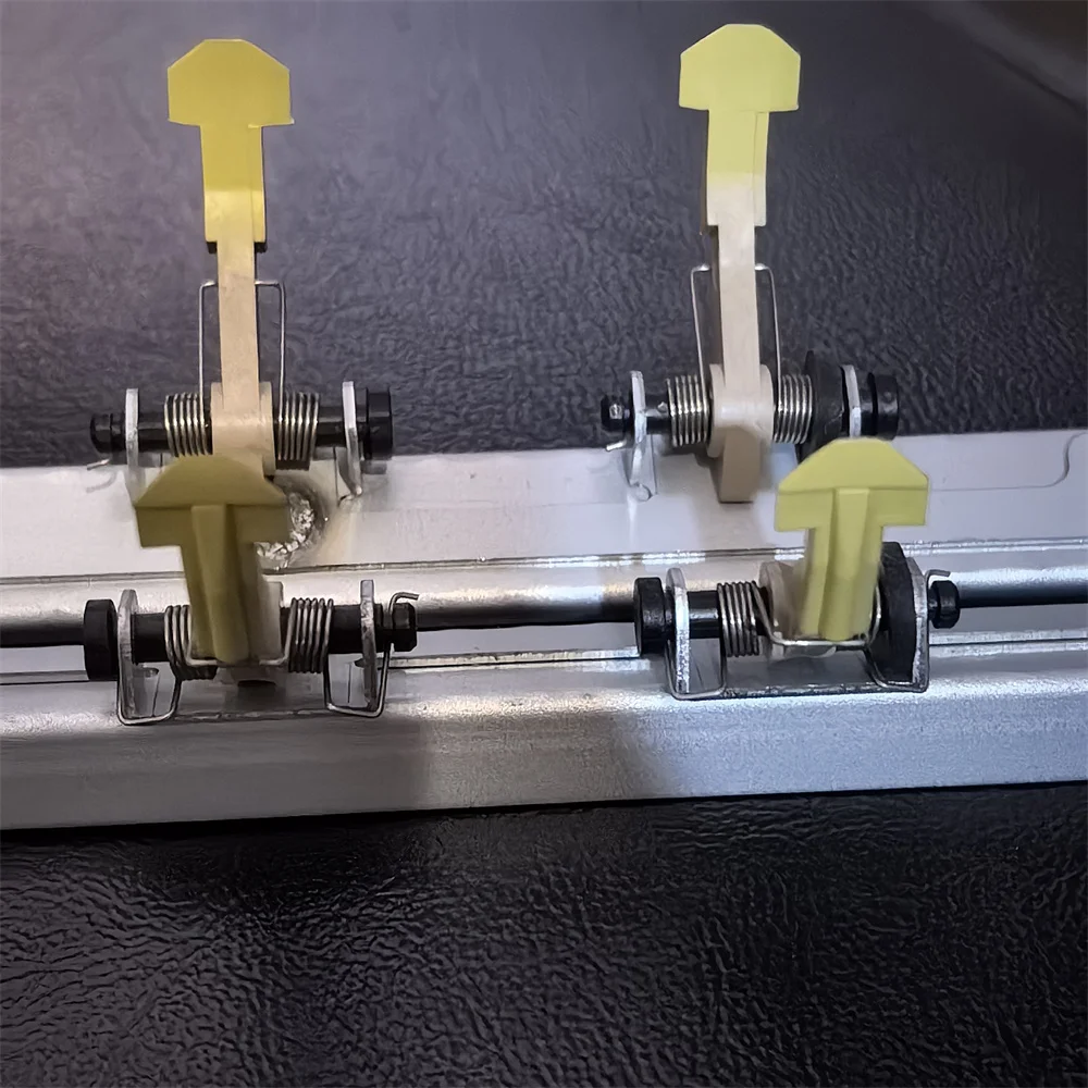 

1шт. Верхний сборщик пальца фьюзера 018K96753 для Xerox DC4110 4110 1100 DC900 4112 4127 900 4595 Разделительный кронштейн с когтями