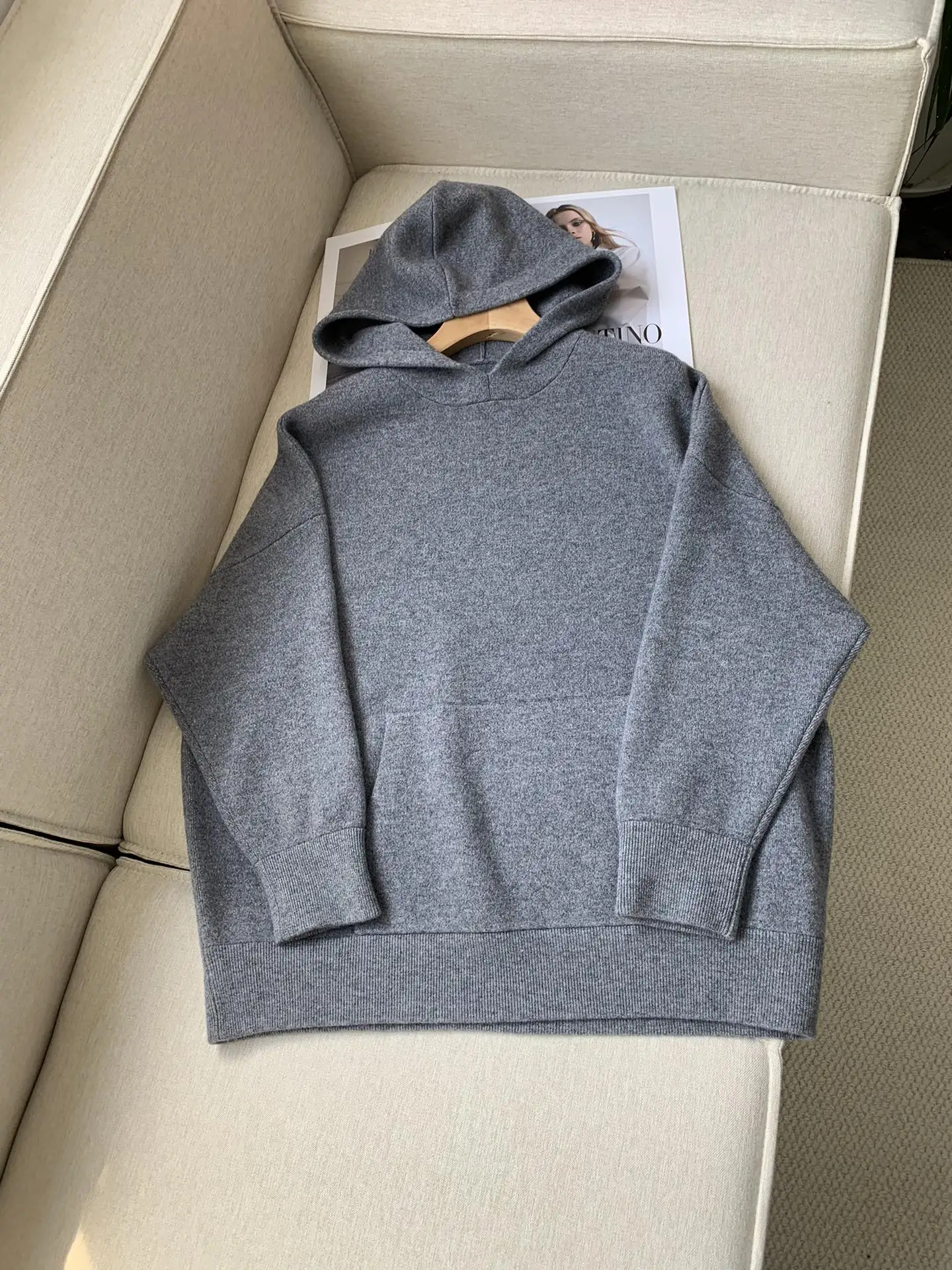 High Quality Autumn New Fashion Cashmere Blended Hooded Sweater For Women