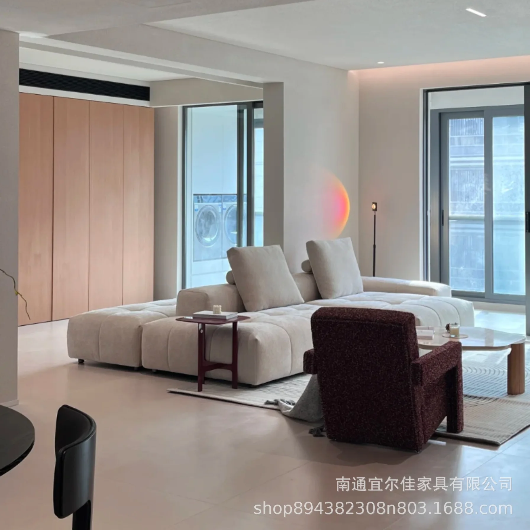 Italienisches minimalistisches doppelseitiges Pixel-Sofa