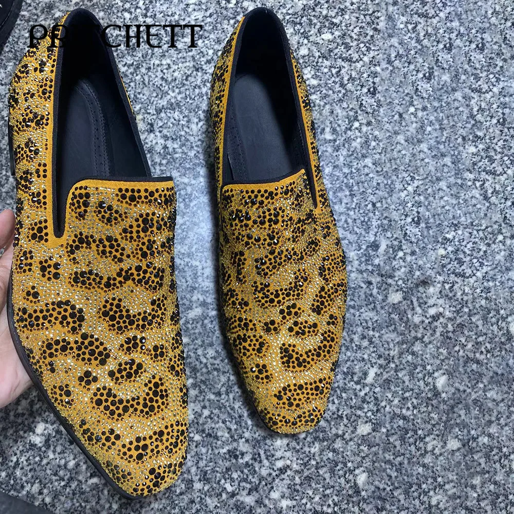 Luxury Diamond-Covered Slip-On Loafers Round Toe Yellow Trendy Casual Shoes Large Size Fashionable and Personalized Men's Shoes