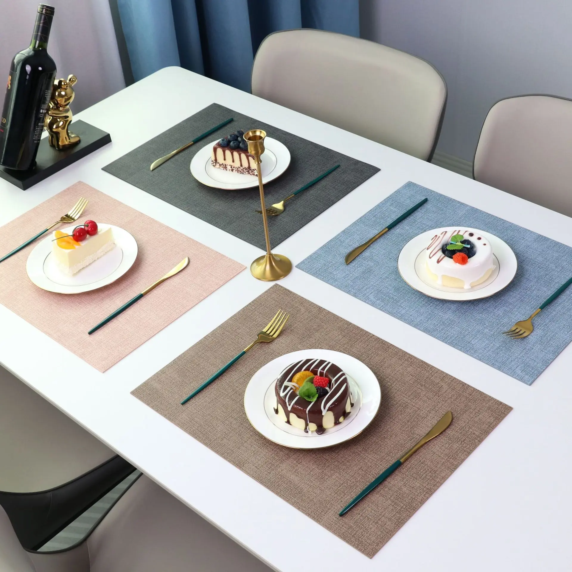 

Washable Placemat Waterproof, Oil-proof, Scalding-proof and Heat-insulating Mat Home High Temperature Resistant Leather Placemat