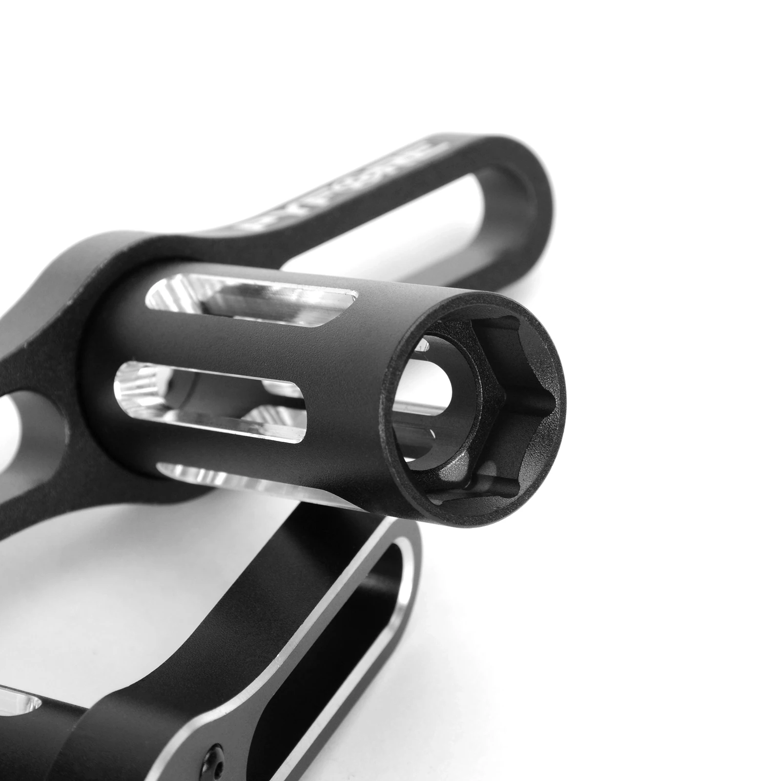 อลูมิเนียมโลหะ 17 มม.ล้อ Hex ประแจเครื่องมือ HEX Nuts แขน RC รถสําหรับ 1/8 1/10 Off-Road RC รถรถบรรทุกมอนสเตอร์ Crawler ยาง