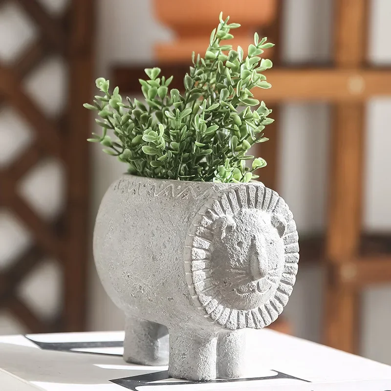 Vintage Creative Lion Cement Flower Pot Animal Shaped Green Plants Horticultural Decoration Meaty Flower Pot