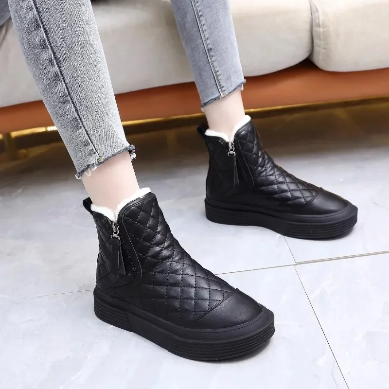 Large size 34-42 women\'s boots 2023 winter plush snow boots keep warm with pile thickened mom cotton shoes women\'s black boots