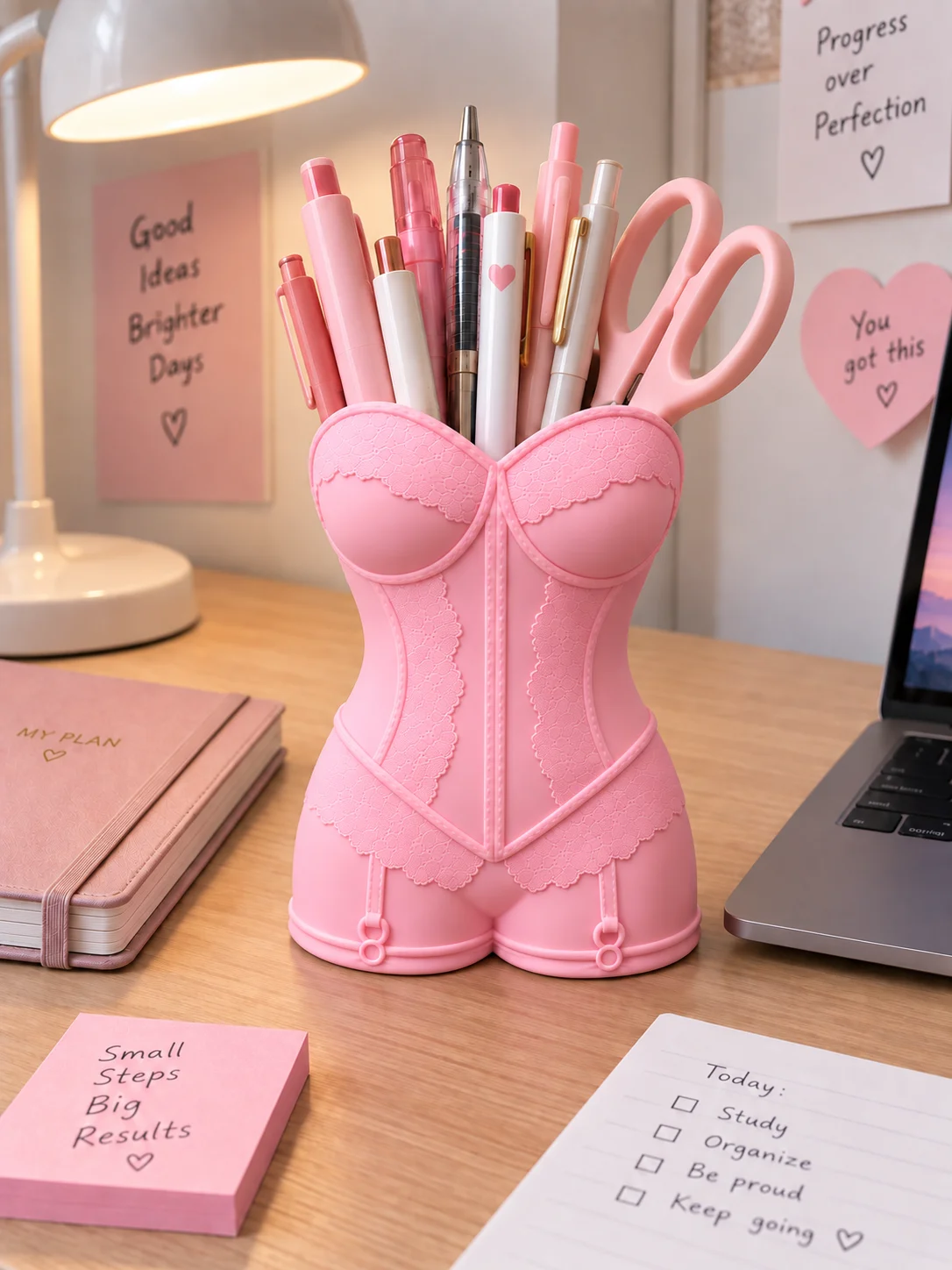 3D Three-Dimensional Waist-Shaped Pink Pen Holder, Lingerie Body Design Makeup Brush Storage Holder, Sweet and Cool Dual-Style Desktop Storage Box, Can Hold Various Items Such as Pens, Scissors, Makeup Brushes, Eyebrow Pencils, Etc., Suitable for Home, Office, Dressing Table, Multiple Settings, Millennial-Style Girly Desktop Decoration, Creative and Fun Desktop Gadgets, a High-Appearance Storage Item Loved by Girls and Ladies