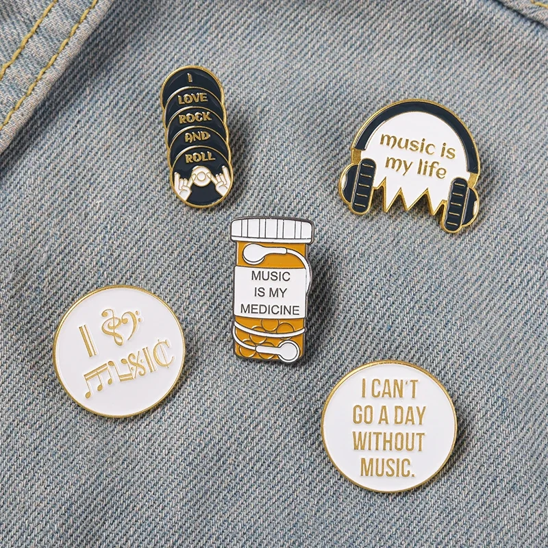 Music is My Life Enamel Pins Note Earphone Brooches Cartoon Backpacks Clothes Lapel Pin Badges Jewery Gift for Friends Wholesale