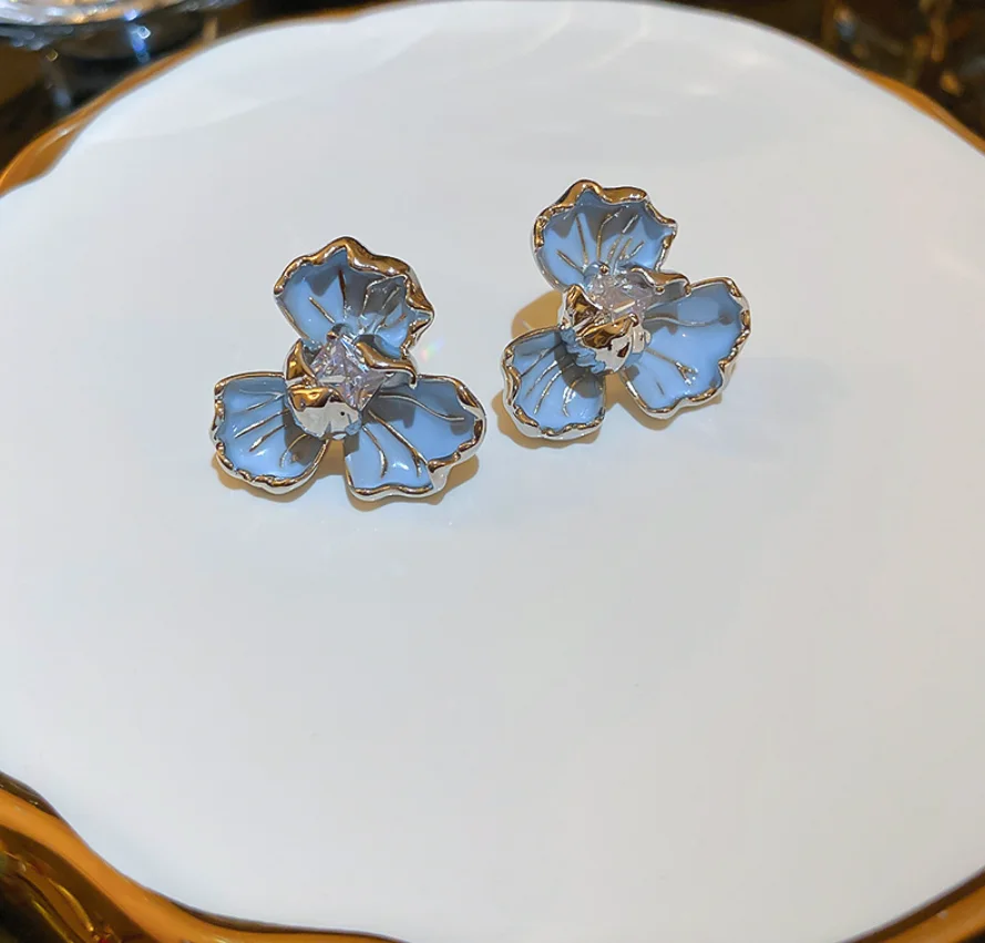 2022 new S925 silver needle copper zircon iris simple design gorgeous Earrings for women Fashion Jewelry