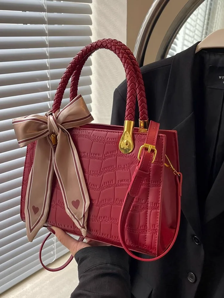 High Quality Red Bag For Women 2024 New Large-Capacity Handheld Crossbody Bag With Scarves Classic Stone Pattern Wedding Bag