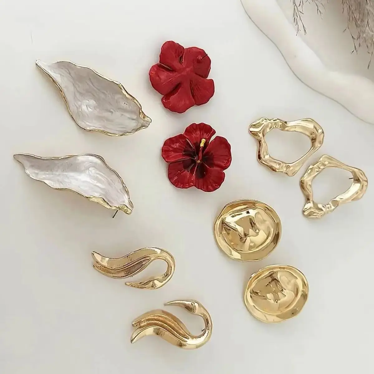 

Lacteo 4 Style Trendy Irregular Metal Stud Earrings Exquisite Femme Charm Piercing Jewelry Gift Creative New Year Ear Accessory