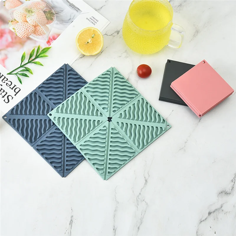HGHO Folding Placemats, Insulation Mats, Tableware Coasters Portable Household Storage Placemats Kitchen Gadgets