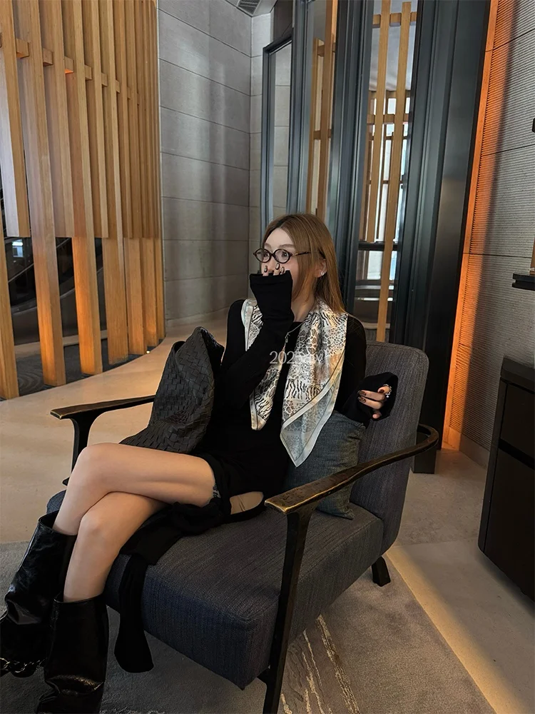 

Женская черная футболка MSKIN6 с длинным рукавом: комфортная, с необычным дизайном пояса, универсальная, стройнящая, базовая, для делового и повседневного стиля, с круглым вырезом.