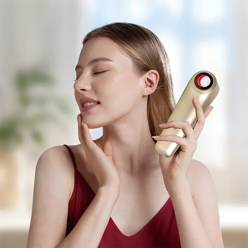 2026 New 4th-Generation Light Therapy Device Reduces Yellowish Tone, Lightens Dark Spots, and Brightens Skin