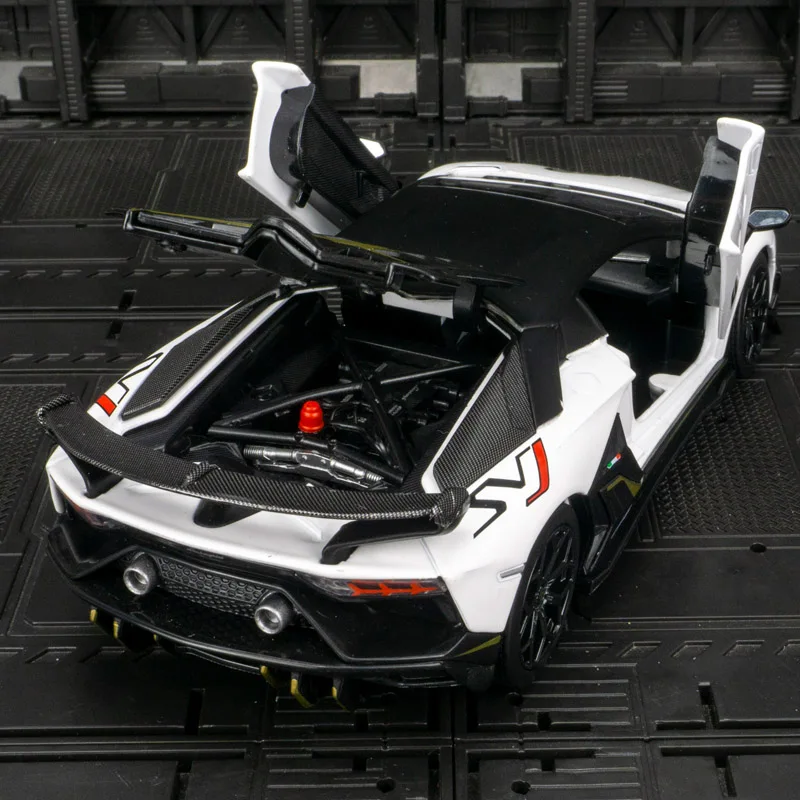 1:24 Lamborghini Aventador Svj 63 Legering Raceauto Diecasts Metalen Speelgoedauto Modelcollectie Geluid En Lichte Kindercadeaus