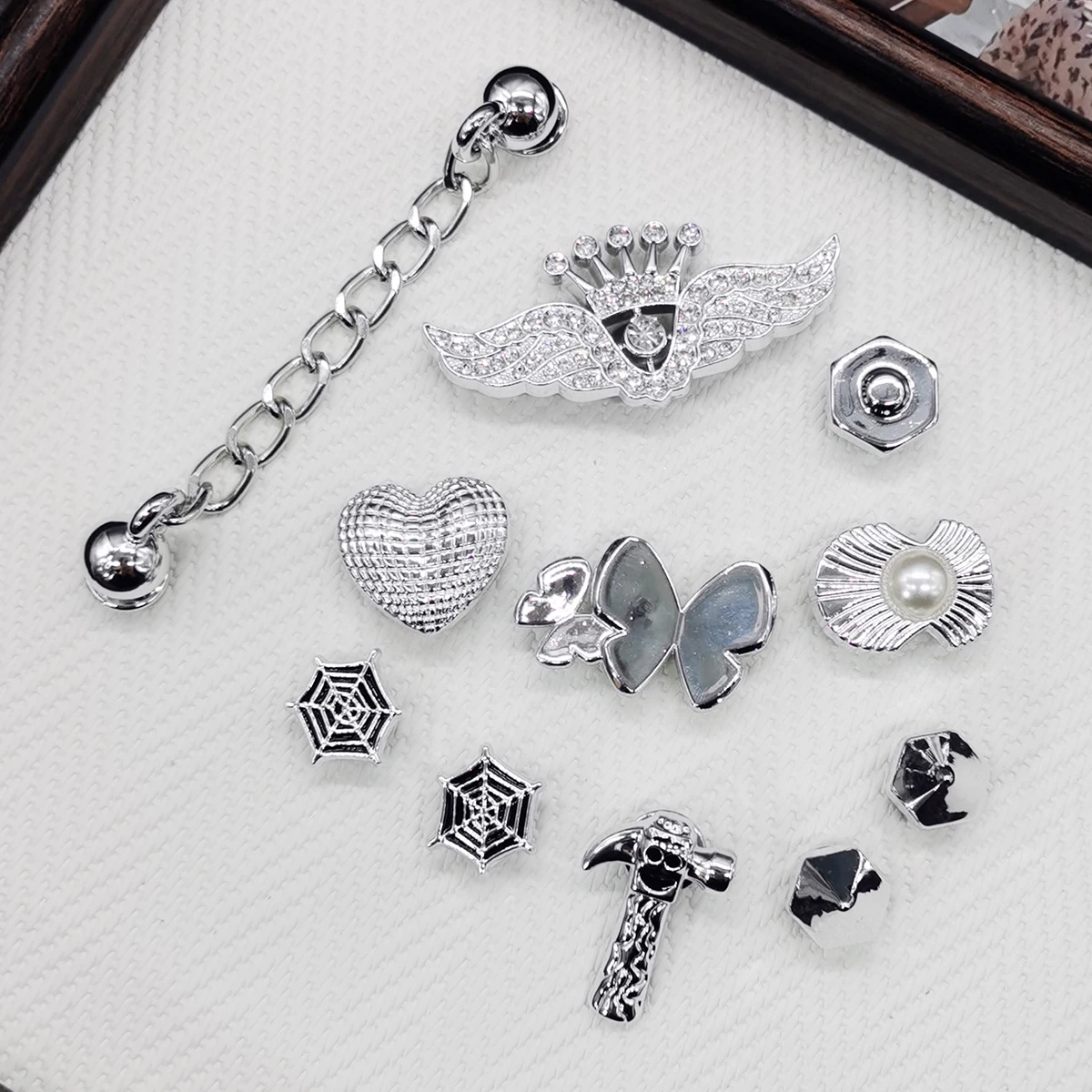 11PCS Butterfly Heart Shoe Charms DIY Chain Accessories Bling Crown Wings Clog Shoes Buckles Decorations Removable Shoe Clips