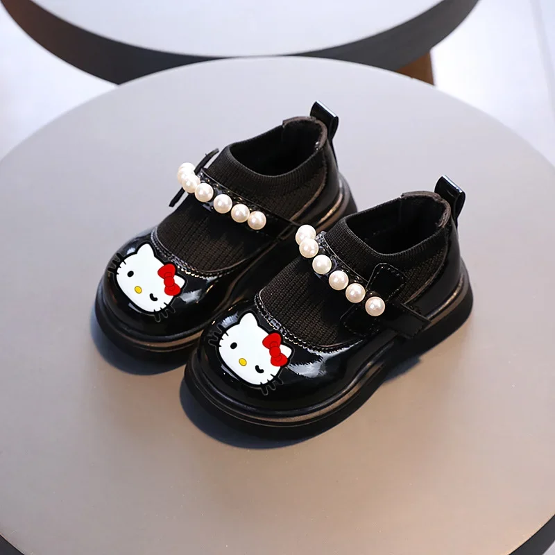 Sanrio hello kitty girls leather shoes autumn new children\'s soft bottom princess casual shoes baby flying shoes