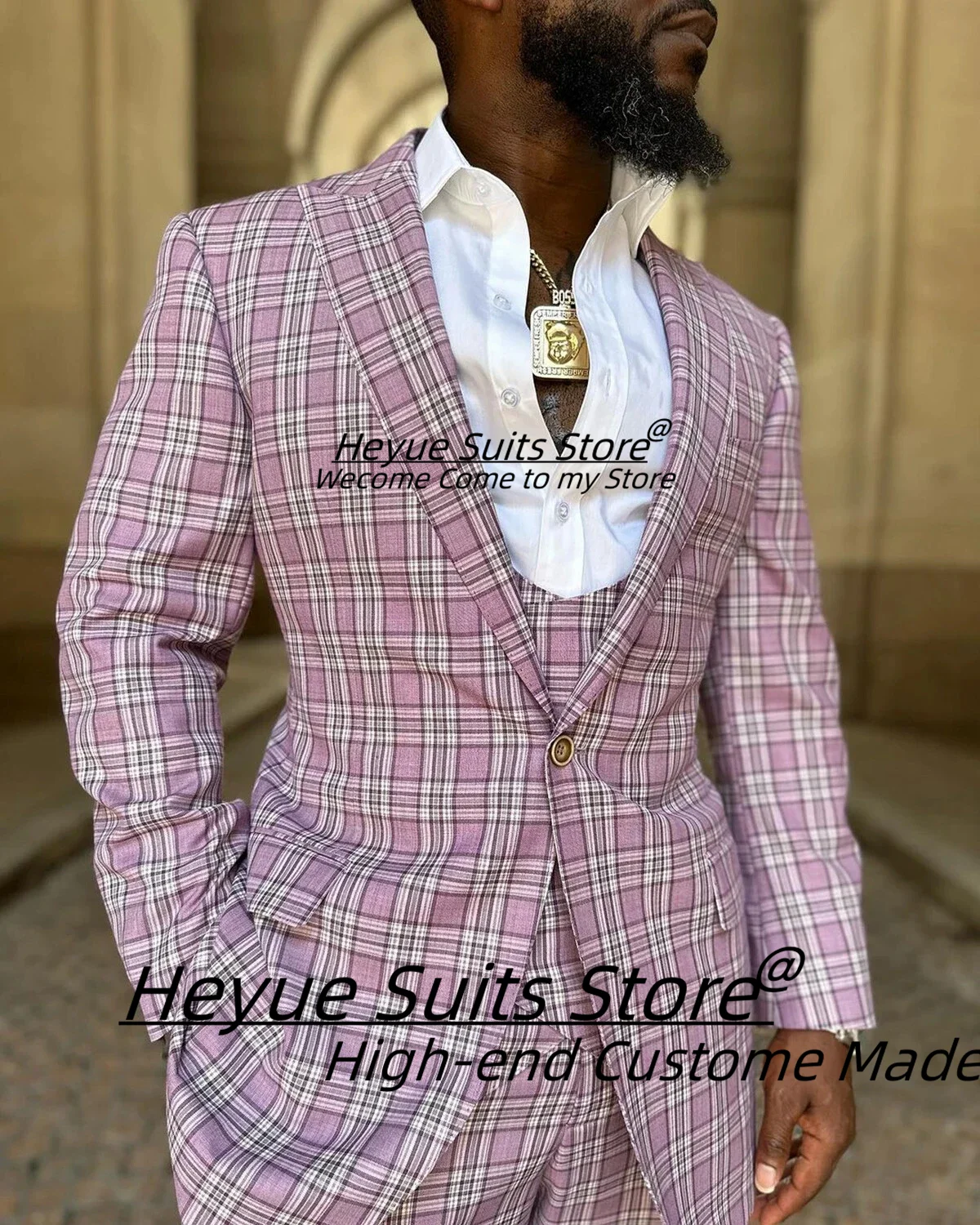 

Fashion Pink Plaid Men Suits Customized Slim Fit Peak Lapel Groom Wedding Tuxedos 3 Pieces Sets Male Party Blazers Costume Homme