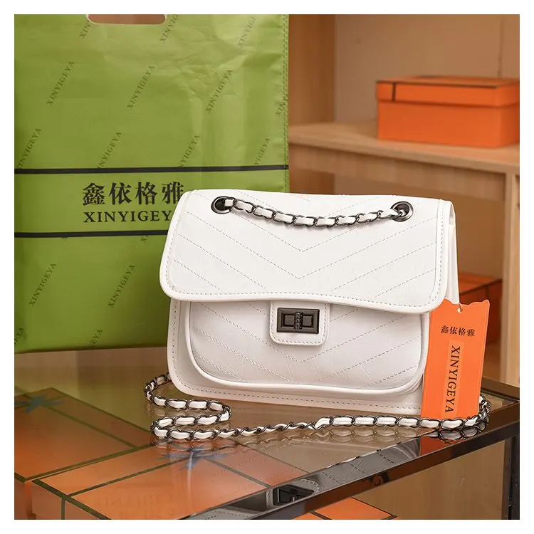 Black Women Top Handle Shoulder Bag New Niche Tote Style Large Capacity High-End Commute Bag