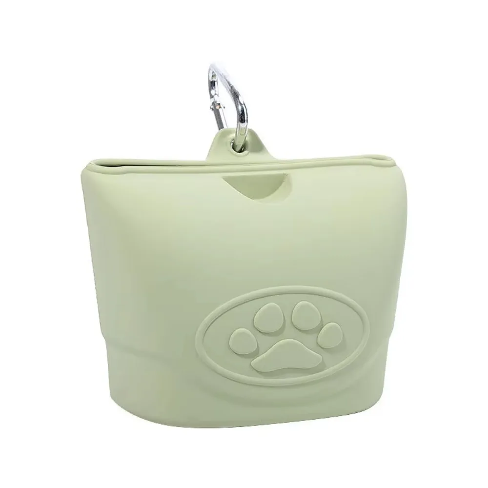 

Food-grade Silicone Pet Feeding Bags with Waist Clip with Carabiner Portable Pet Snack Pouch Leak-proof Magnetic Closure