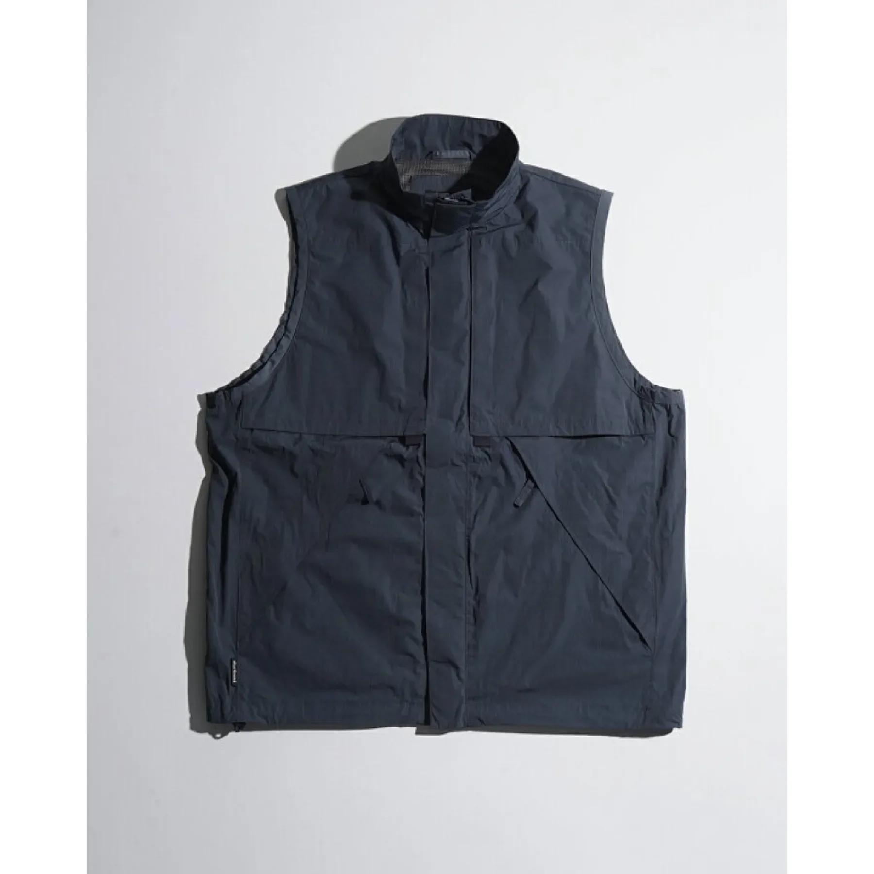 

Japanese mountain system [wild things] metal nylon, multi-functional, urban outdoor, stand-up collar nylon vest