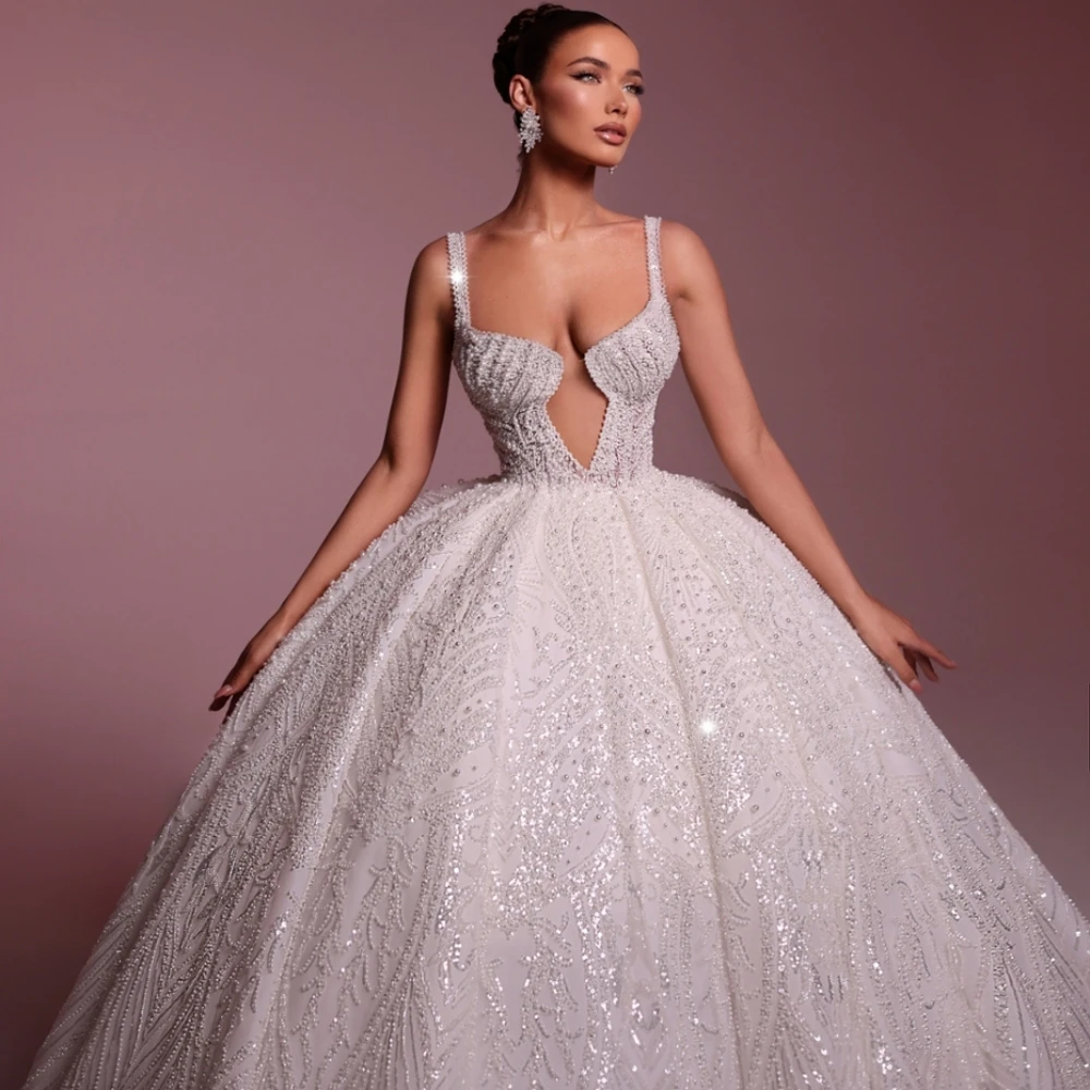 Gorgeous Beaded Pearls Ball Gown Wedding Dress Spaghetti Straps Bridal Gown New Customized Glitter Lace Up Dresses For Bride