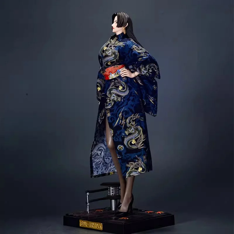 One Piece Anime Figur Uta Kimono Kaiserin Boa Hancock Hochwertiges Modell Boutique Große dekorative Desktop Szene Sammlung Spielzeug