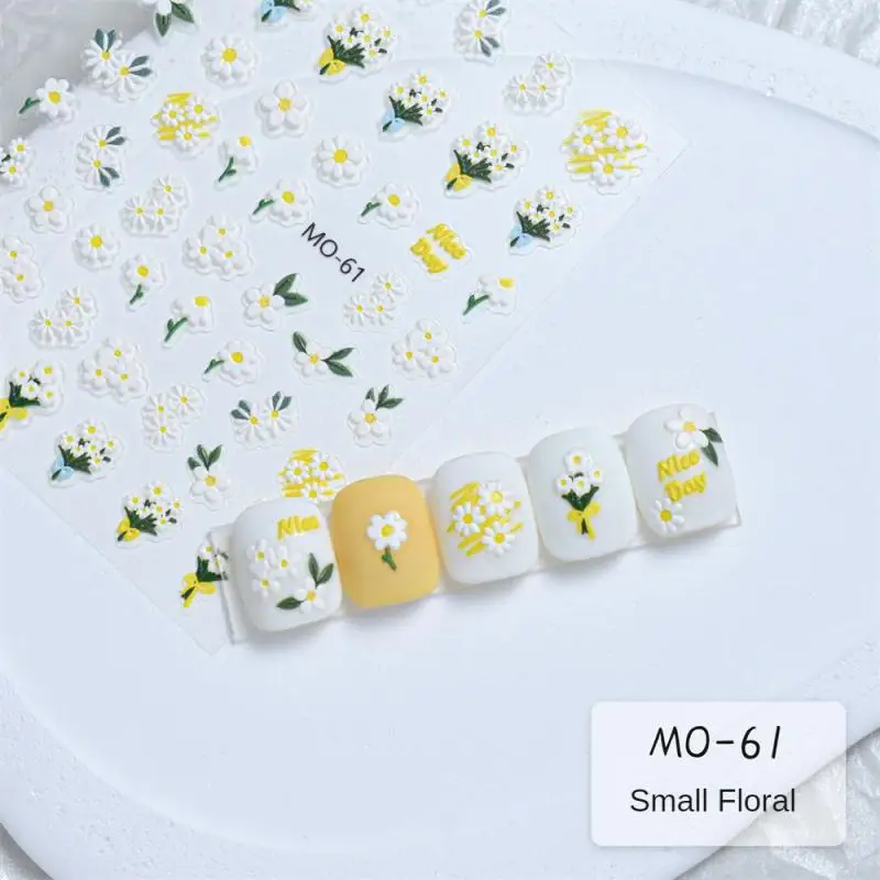 Nail Art Cartoon Stickers White Flowers Smd Design Łatwy do przenoszenia Kompaktowa konstrukcja Wodoodporne i trwałe narzędzia do manicure