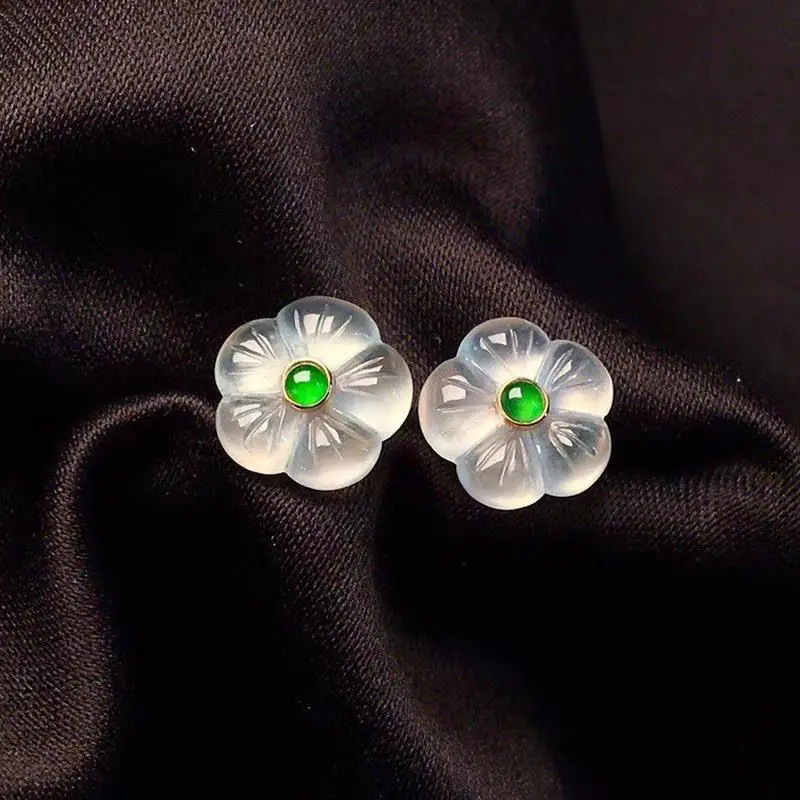 Designer's unique creative silver inlaid white chalcedony flower earrings Chinese style elegant retro ight luxury charm jeweler