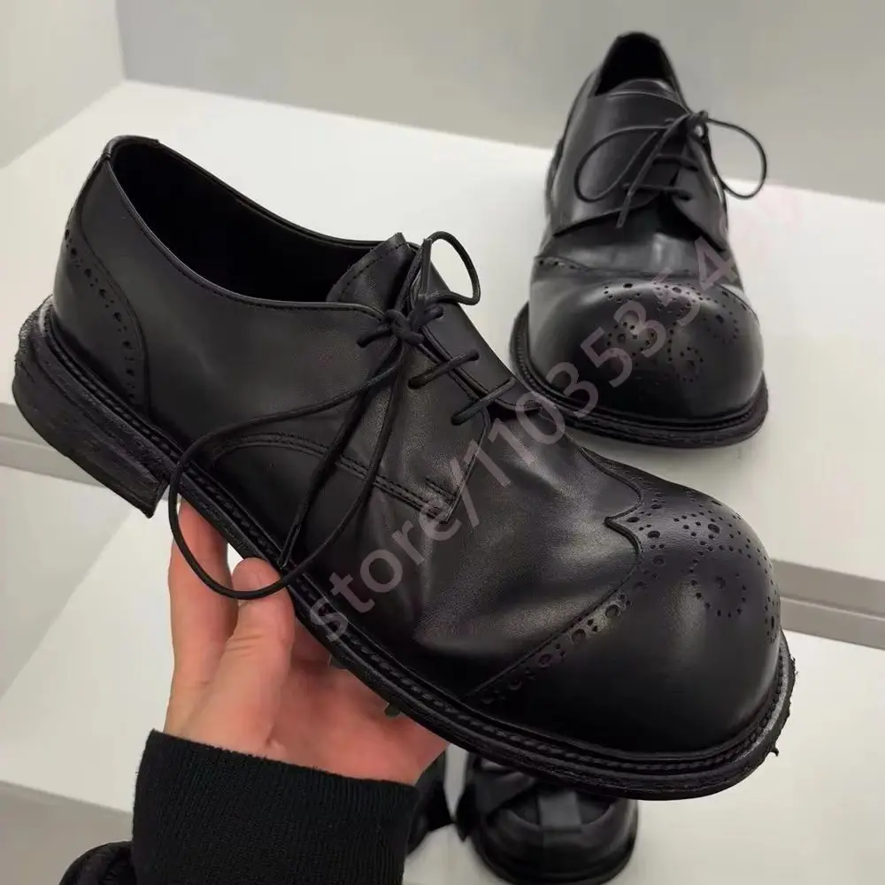 Vintage 2026 Black Leather Derby Shoes Men Women Lace-Up Perforated Toe Cap Oxfords Formal Dress Shoes for Daily Wear