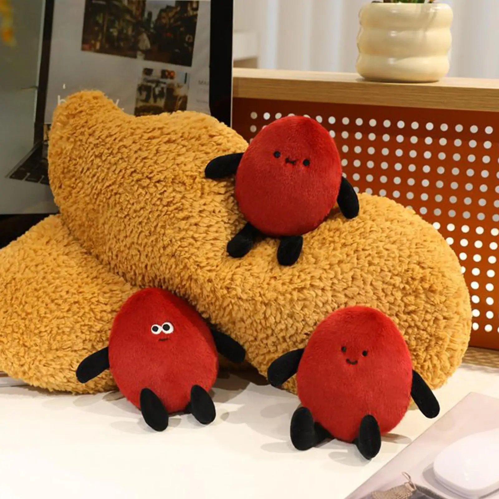 

Подушка с гайками для желеcat, плюшевая подушка в форме ореха, милая успокаивающая подушка-компаньон, украшение для гостиной, квартиры