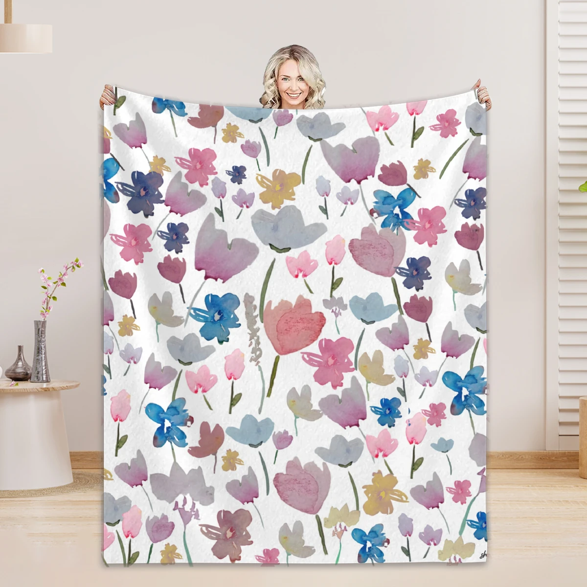 

1PC Floral Flannel Blanket 3D Printed Blanket For Office Home Camping Nap Leisure Blankets Birthday Gifts For Girls Home Decor