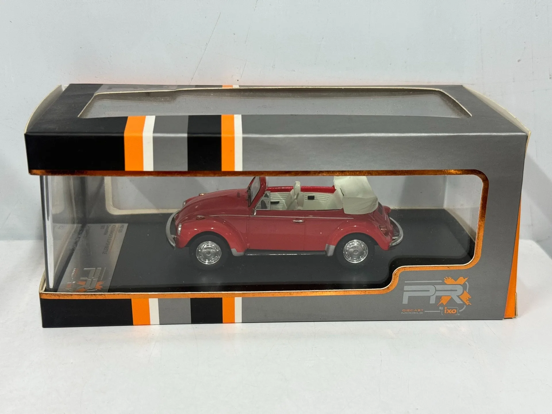 

Литой под давлением ПремиумX масштаб 1/34, VW 1973, трансформируемая версия Super Beetle, модель автомобиля из сплава, Коллекционная игрушка, подарок, сувенирный дисплей