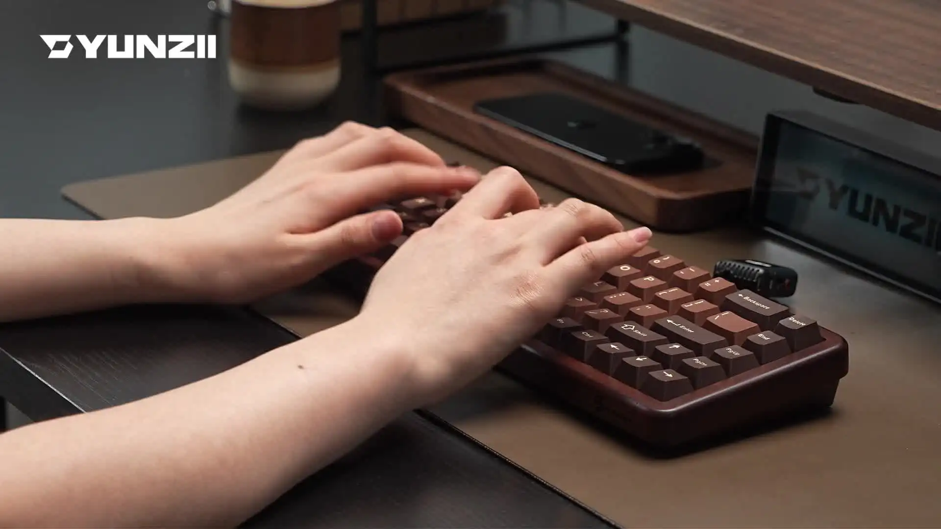 YUNZII WOOD68 ワイヤレスメカニカルキーボード、コンパクト