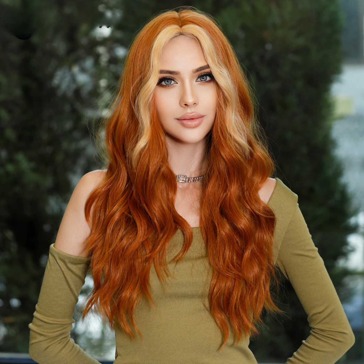 

Bright Orange Long Wavy Women Natural Synthetic Bangs Black Women Daily Party Cosplay Heat Resistant Wigs