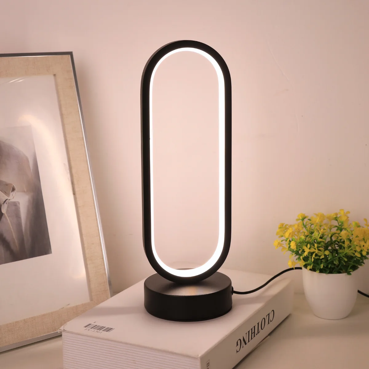 1pc USB powered LED desk lamp with 3-color circular beam, bedside lamp, eye protection, night light, bedroom view 4