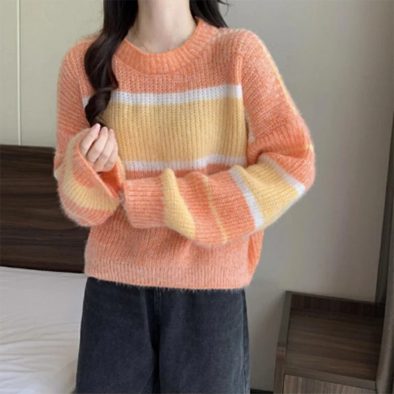 

Ladies' New Loose Versatile Thick Sweater With Contrast Stripes Autumn Winter Women Wear Short Sweaters Outside Comfort Warmth