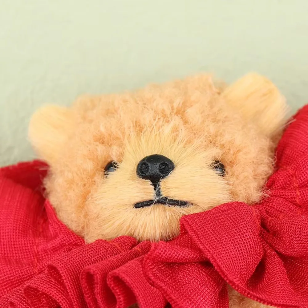 Nowy pluszowy breloczek do kluczy Kawaii Dance Bear Car Pendant Kreatywny breloczek do pokoju lalek Prezent urodzinowy