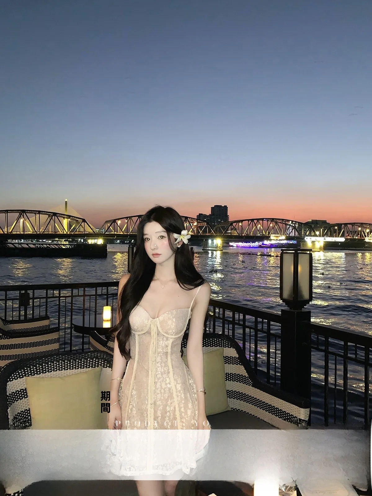 

YOLI Zhang Yuli Roman Love Letter Apricot Strapl Dr Женская сексуальная облегающая короткая юбка из нейлоновой ткани без рукавов для повседневной носки