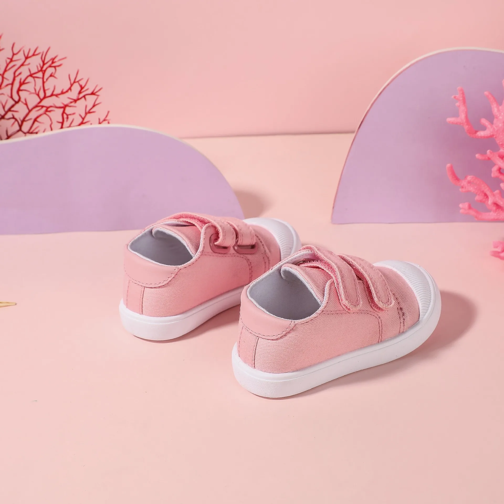 Childrens Canvas Shoes Girls Korean Casual Comfortable Soft Sole Indoor Cute for Girls Baby Lightweight Walking Shoes