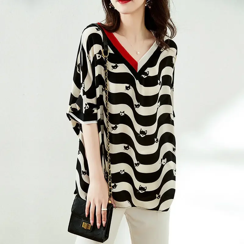 

Fashion V-Neck Spliced Printed Striped Oversized Batwing Sleeve Blouse 2022 Summer New Casual Women Clothing Loose Commute Shirt