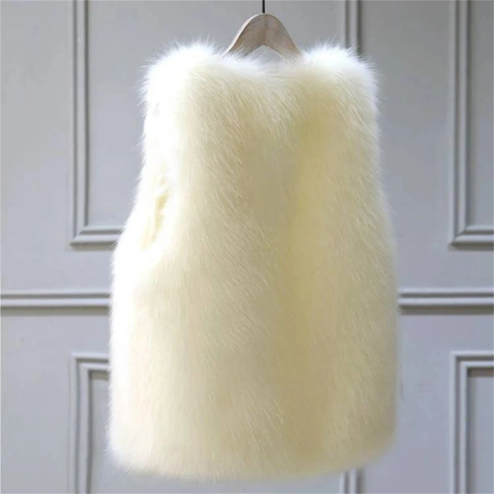 Female Fox Fur Vests Coat Winter Warm Waistcoat Fur Vest Jacket Sleeveless Coat Imitatio Fur Fur Outerwear Gilet 2024 New Winter