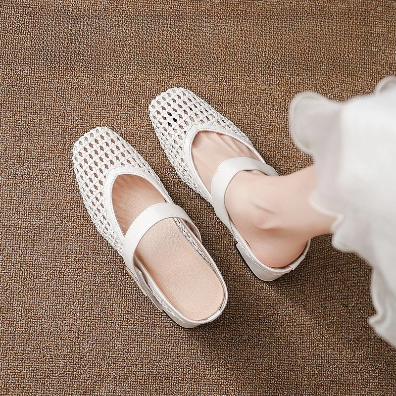 

Женские белые сетчатые сандалии на плоской подошве с квадратным носком и одной лямкой, модель 2026 года