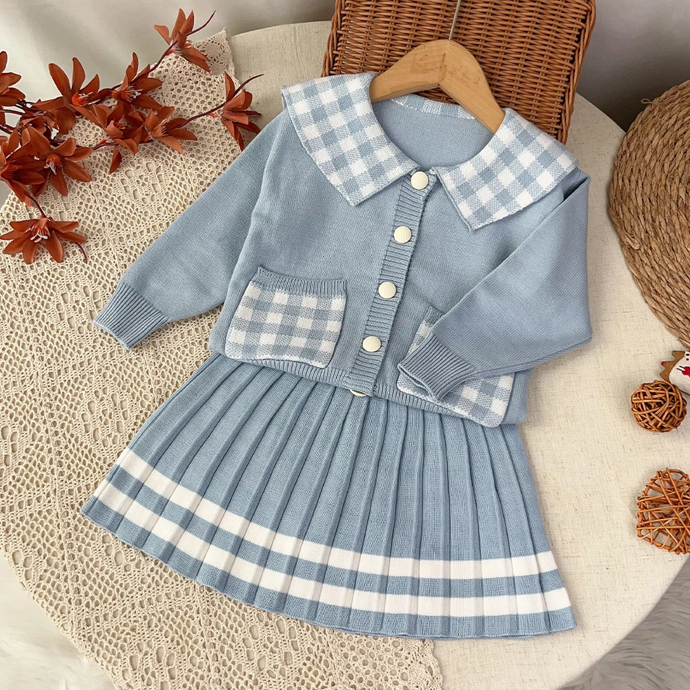 Koreanische Version Süße Niedliche Kinderkleidung Herbst und Winter Pullover-Sets Mädchenbekleidung Langärmliges Kariertes Oberteil + Kurzer Rock – Detail 4