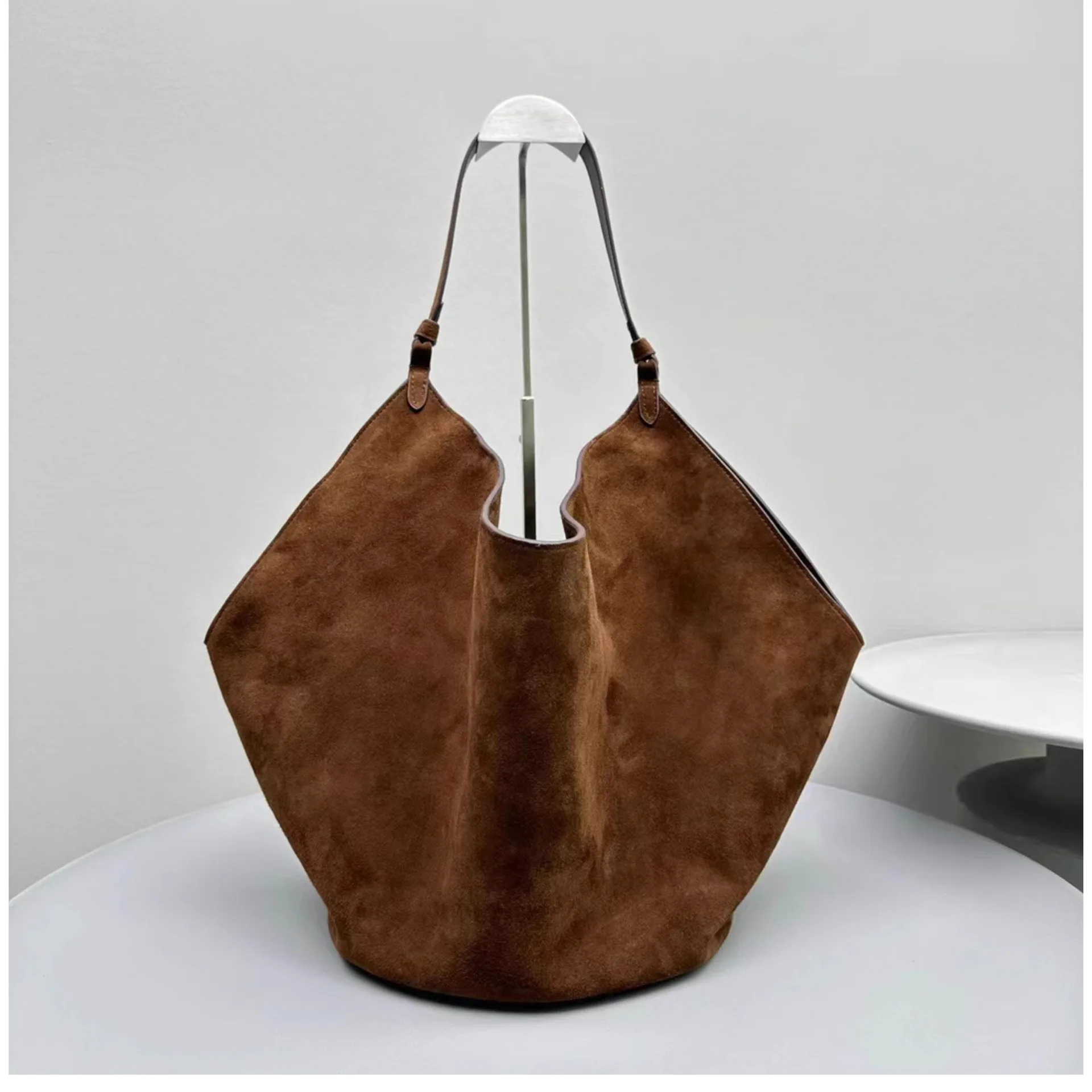 Ladies Kh@*2024 New Handbag Frosted Cowhide Suede Bucket Bag Shoulder Tote Bags Luxury