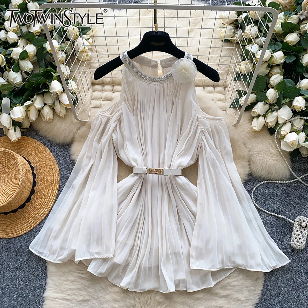 

TWOTWINSTYLE Solid Elegant Spliced Appliques Blouses For Women Round Neck Long Sleeve Casual Shirts Female Fashion New KBL537267