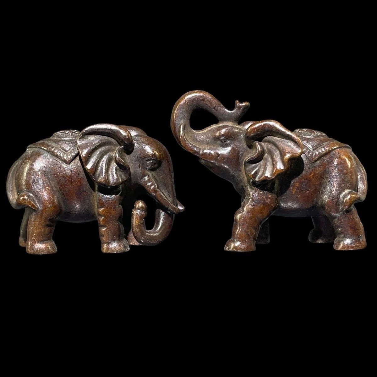 Ancient collection auspicious elephant ornaments bronze auspicious tea table home porch