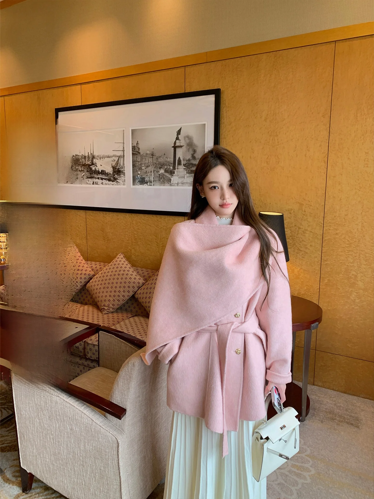 Double-Faced Camere…