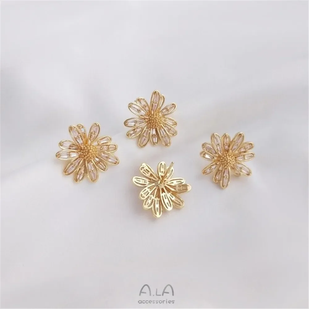 

Micro Inlaid Zircon 14K Gold Three-dimensional Daisy 925 Silver Needle Earrings Flower Shaped Pendant Handcrafted Necklace E250