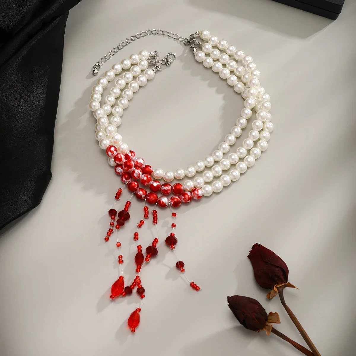 Multilayer Vintage Red Blood Pattern Imitation Pearl Tassel Pendant Necklace for Women Goth Crystal Bead Chain Halloween Jewelry