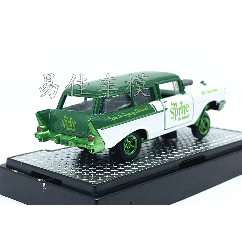 

M2 1:64 Scale 1957 150 Handyman Station Wagon Gasser Alloy Car Model Static Collection Decorated Holiday Toys Souvenir Gift